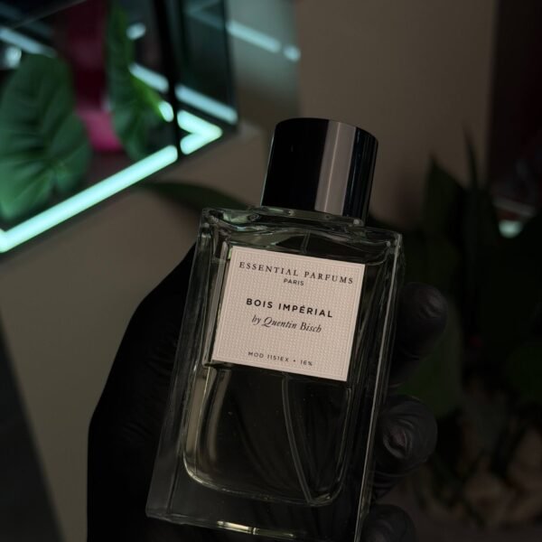 Essential Parfums Bois Impérial