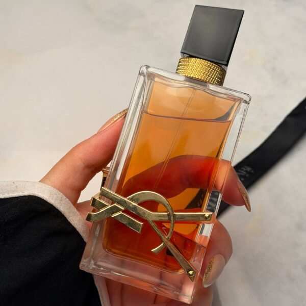 Libre Intense Yves Saint Laurent)،