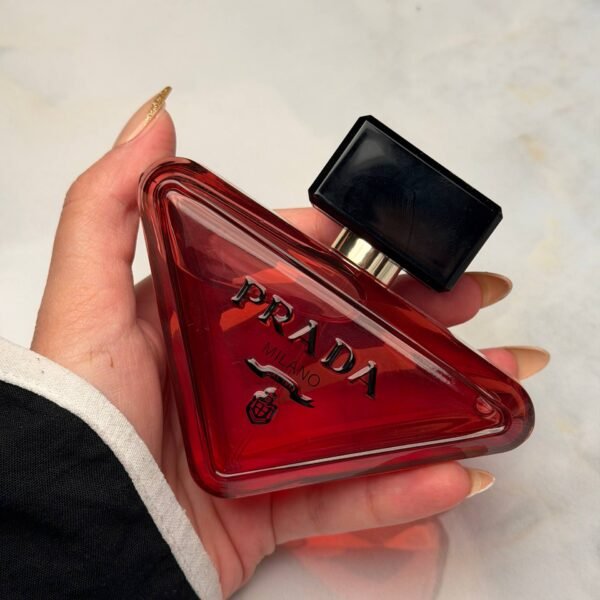 Prada Paradoxe Radical Essence